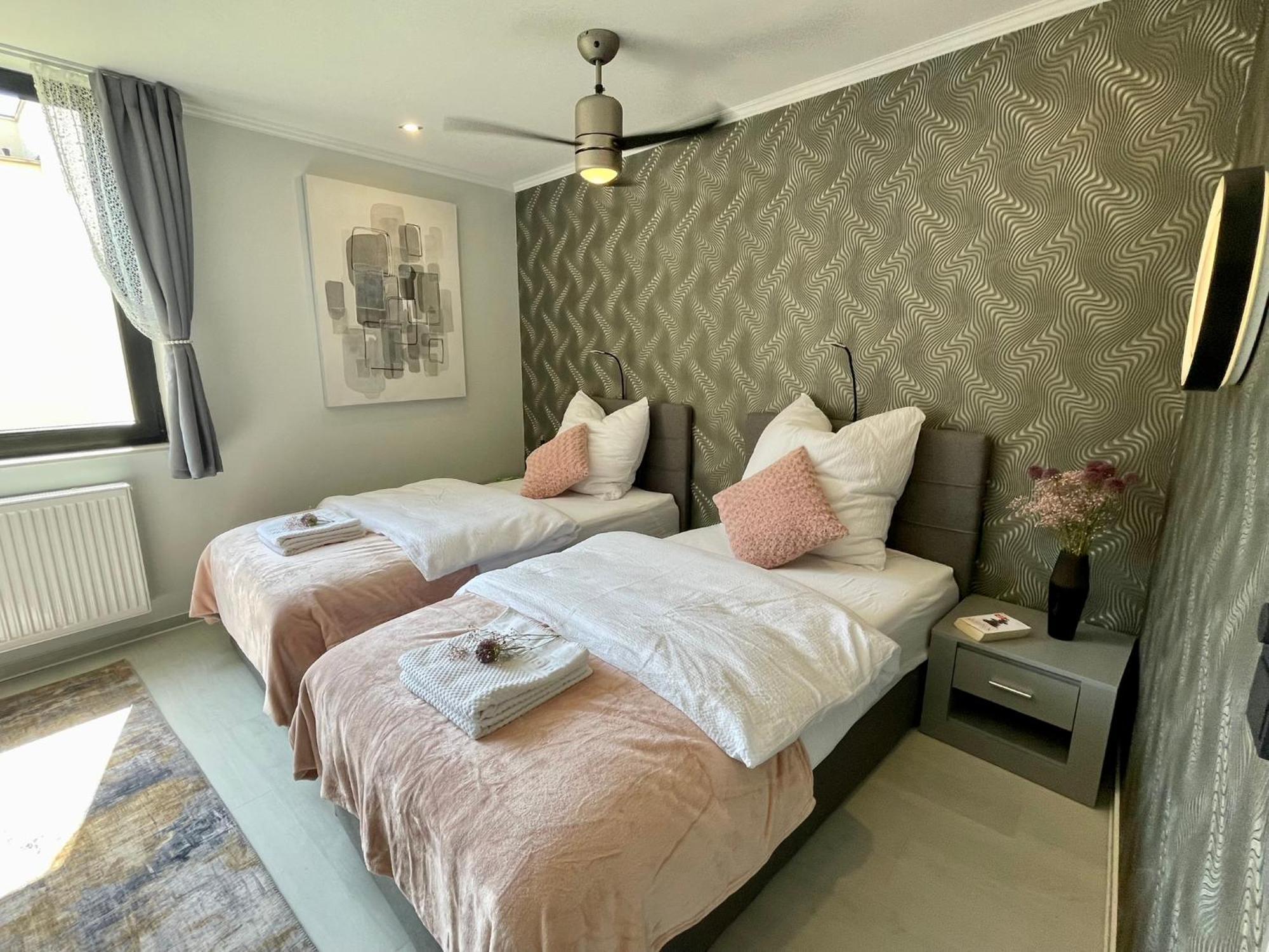 City Apartment ซาร์บรึคเคน ภายนอก รูปภาพ